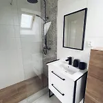 Penzion Ostrovia - Nad Morzem 3*