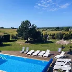 Ostrovia - Nad Morzem 3*