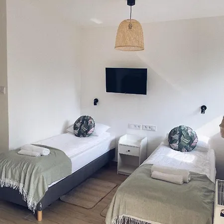 Ostrovia - Nad Morzem