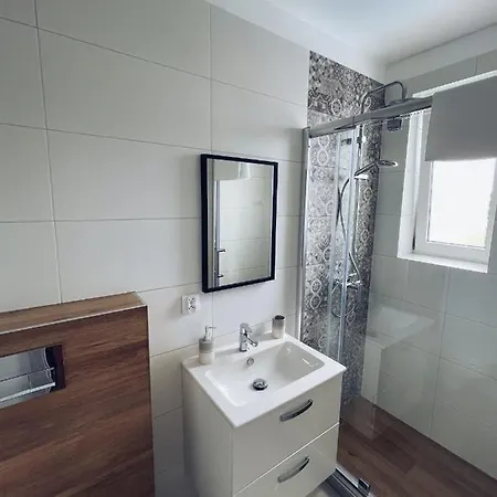 Ostrovia - Nad Morzem