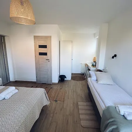 Ostrovia - Nad Morzem