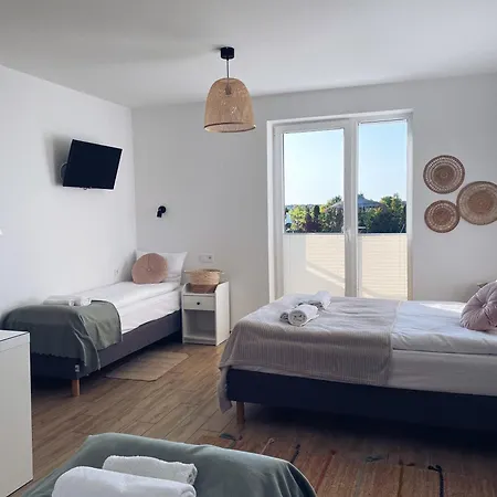 Ostrovia - Nad Morzem Affittacamere