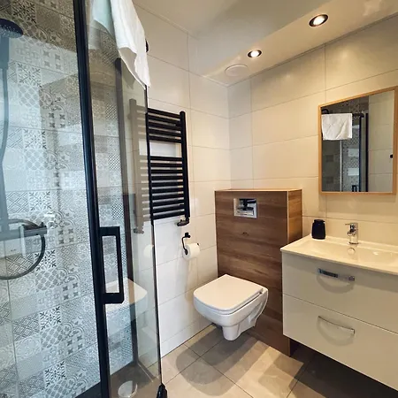 Ostrovia - Nad Morzem Affittacamere 3*