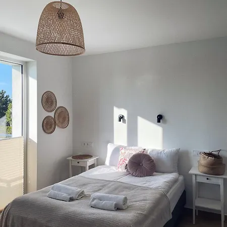 Ostrovia - Nad Morzem