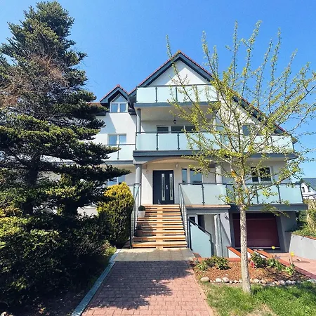 Ostrovia - Nad Morzem