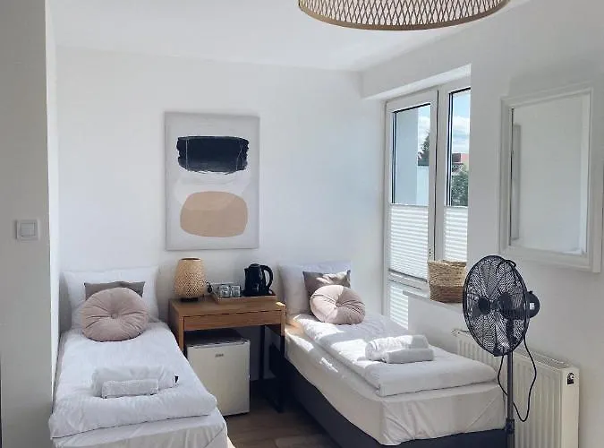 Ostrovia - Nad Morzem 3*