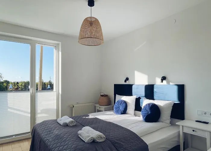 Ostrovia - Nad Morzem 招待所 奥斯特罗沃