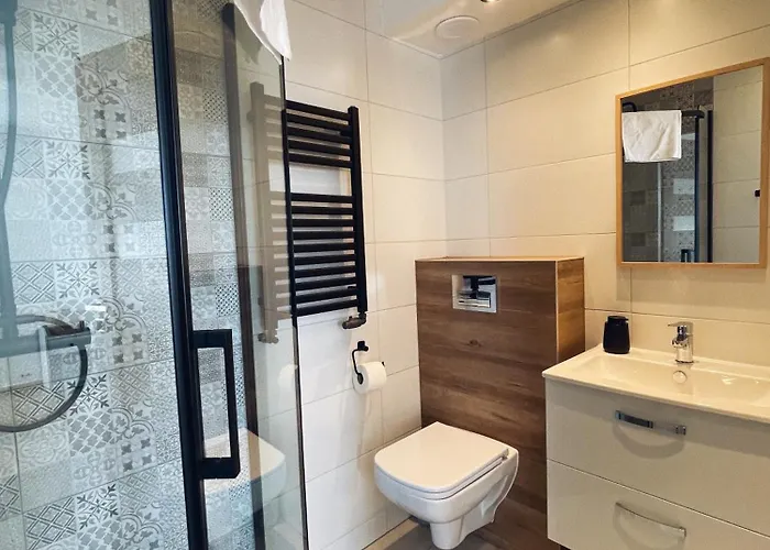 Ostrovia - Nad Morzem 招待所 3*