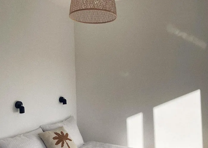 Ostrovia - Nad Morzem 招待所 3*